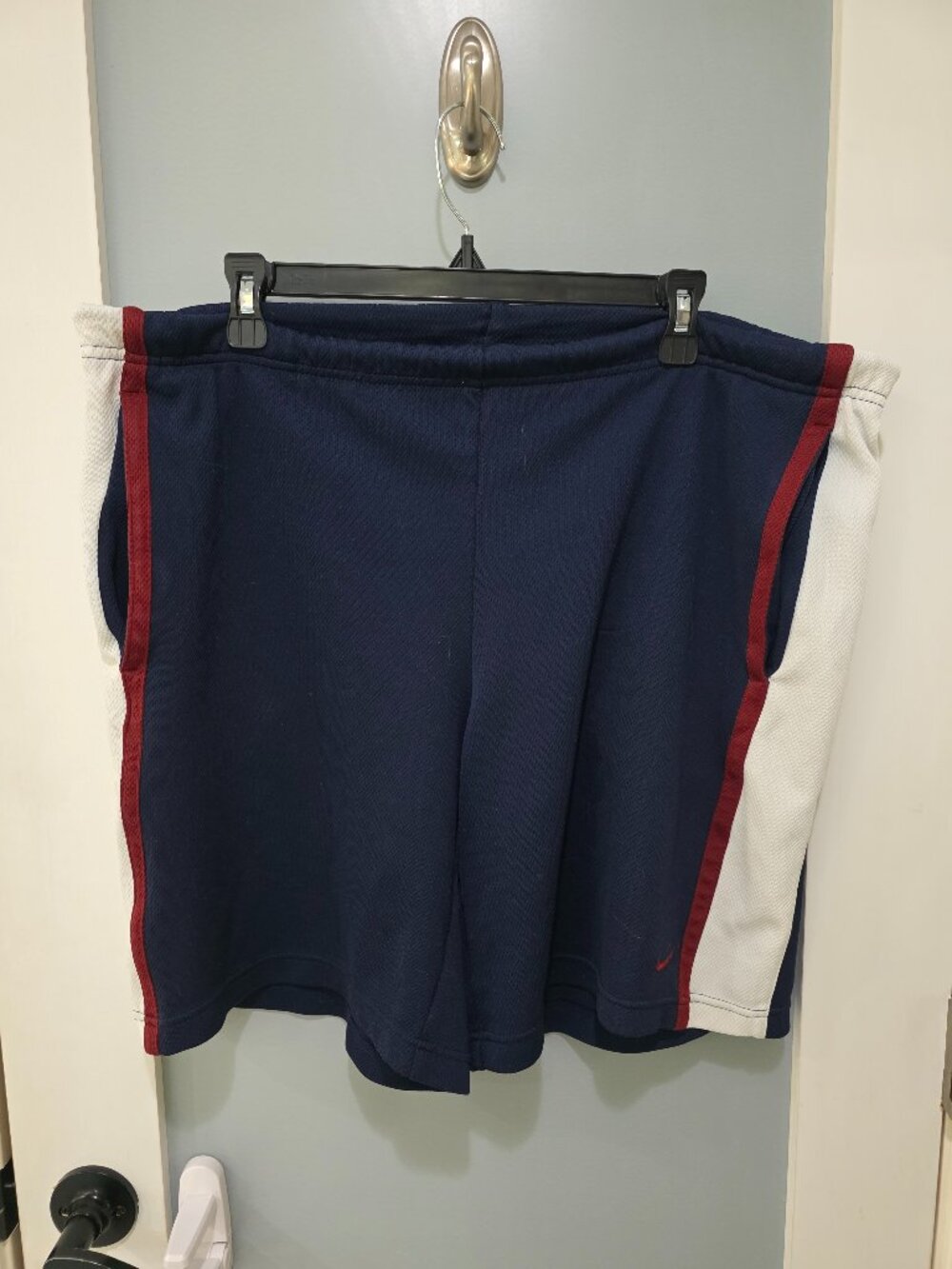 Nike Men’s Athletic Shorts – Size Large, Navy‎ Blue with Red & White Trim